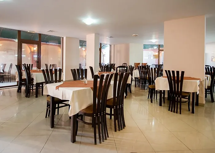 South - New Management And Free Access Hotel Carevo