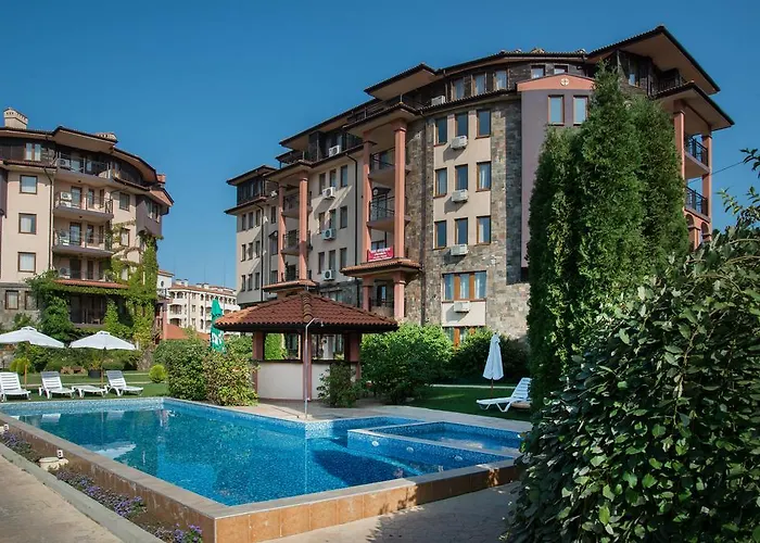 Hotel South - New Management And Free Access Carevo