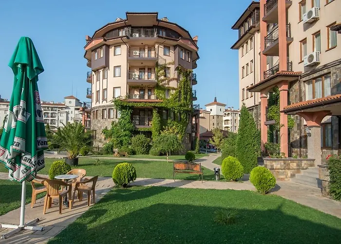 Hotel South - New Management And Free Access Carevo