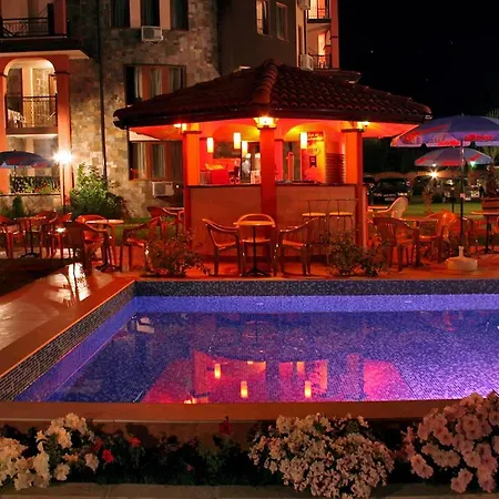 South - New Management And Free Access ホテル ツァレヴォ