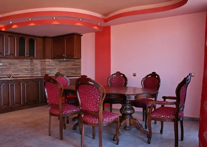 South - New Management&free Access Hotel Zarewo